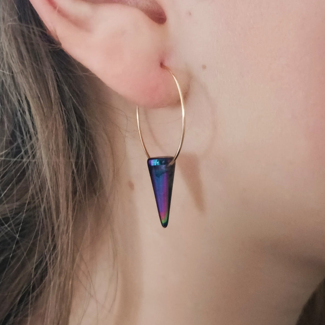 Bijoux mauve magique à reflets