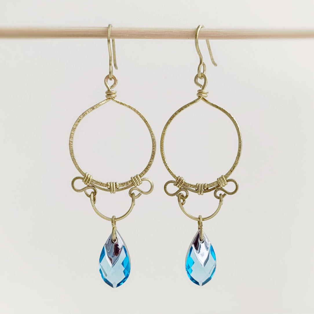 Artisanat belge boucles d'oreilles faites main en laiton brut