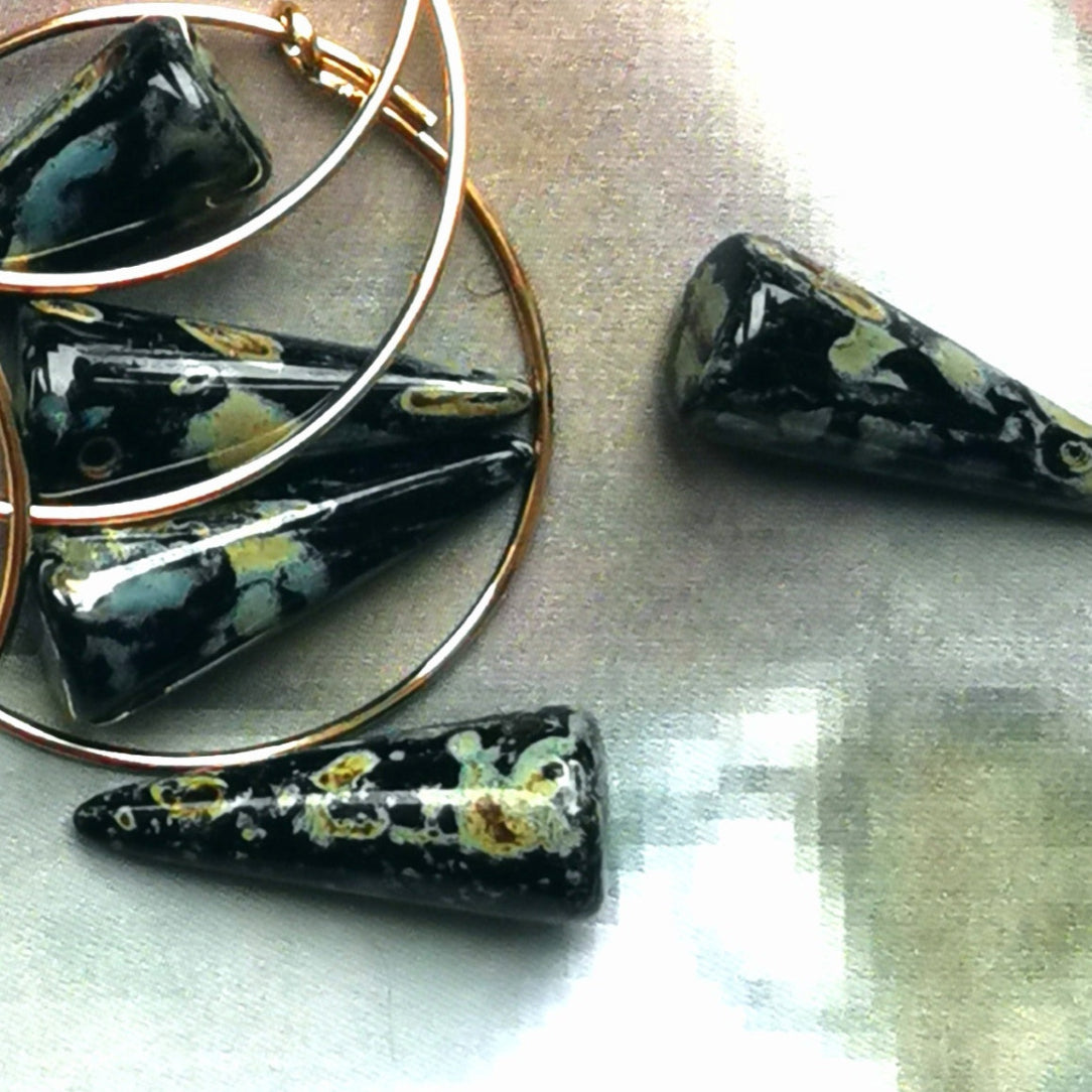 Pointes en verre vertes mouchetées